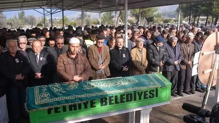 FETHİYELİ EĞİTİMCİ DUALAR İLE TOPRAĞA VERİLDİ