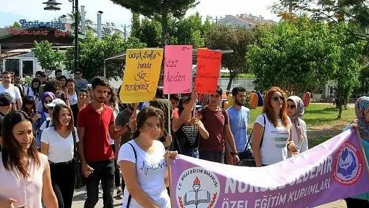 FETHİYELİ ENGELLİLERDEN ANLAMLI YÜRÜYÜŞ