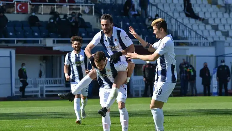 Fethiyespor'da Anıl Gir, krallığa koşuyor