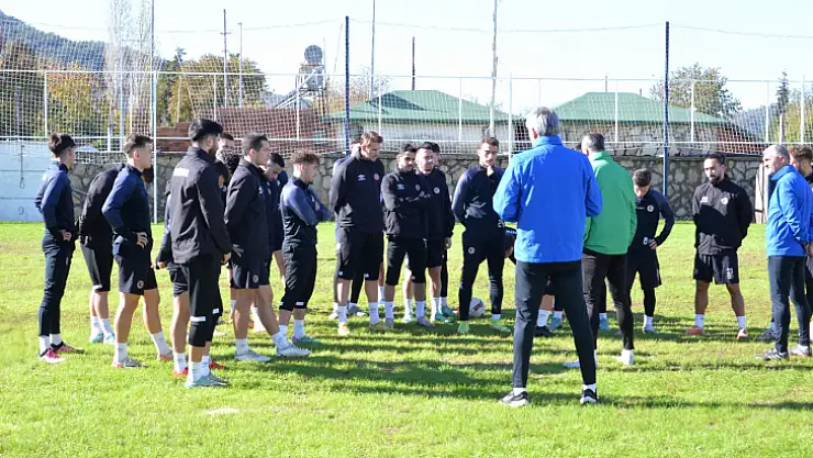 Fethiyespor'da İlyas Yılmazer İle Yollar Ayrılıyor