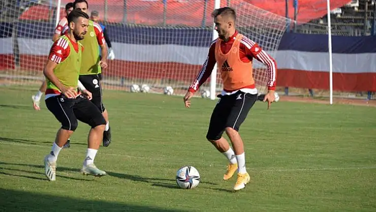 Fethiyespor-İçel İdmanyurdu karşılaşması için Mersin'de