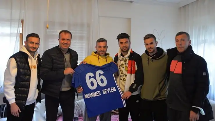 Fethiyespor taraftarının yanında 