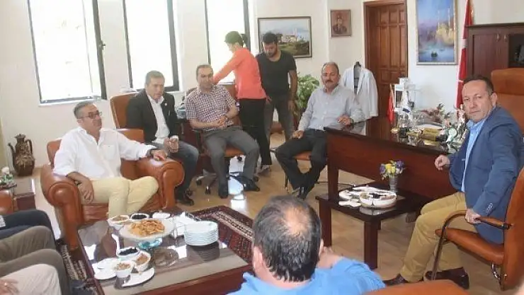 FETHİYESPOR YÖNETİM KURULUNDAN BAŞKAN SAATCI'YA TEŞEKKÜR