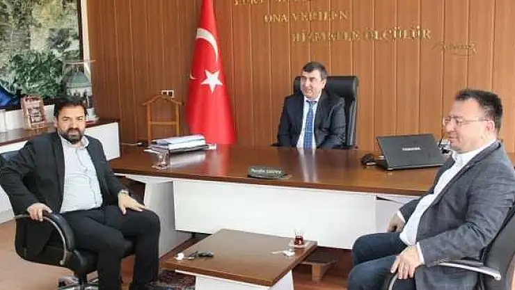 FETOB' TAN   KAYMAKAM   ŞAHİNER'E   ZİYARET