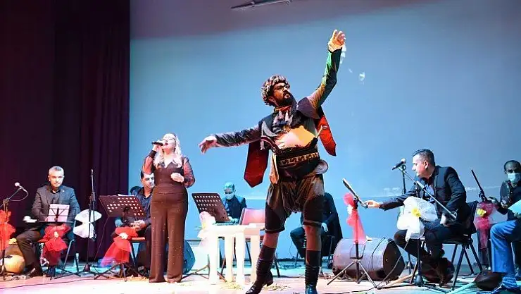 FRT TV aracılığıyla binlerce kişi dinledi