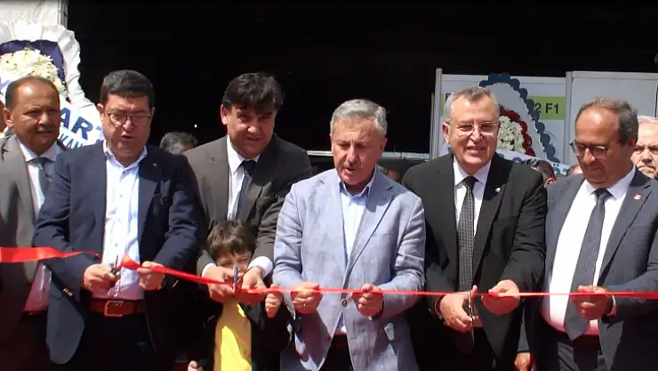 Fuar, renkli görüntülere sahne oldu