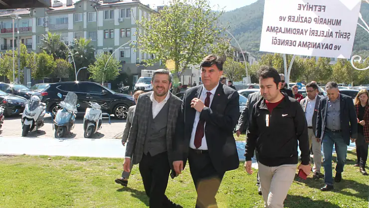 GAZİLER DERNEĞİ'NE 18 MART ZİYARETİ