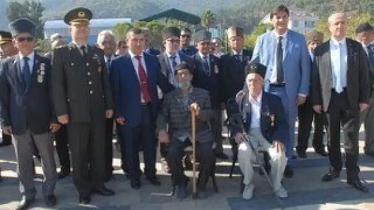 Gaziler günlerini gururla kutladı 