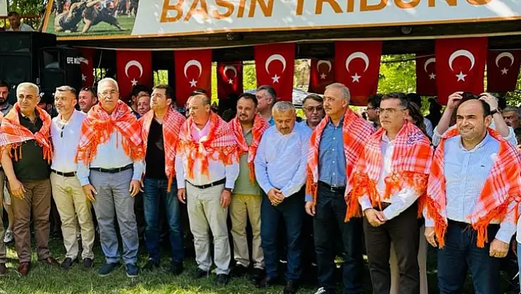 Genç Ve Dinamik Belediye Başkanı Akdenizli, Dur Durak Bilmiyor