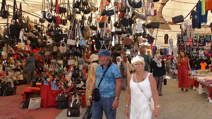 Giyim Pazarı'na yoğun ilgi