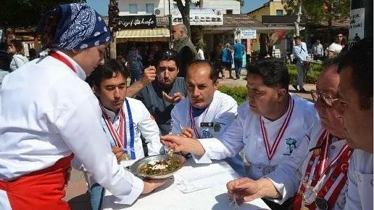 Göcek'te Ot Yemekleri Yarıştı