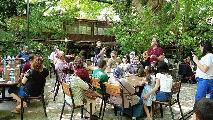 Görme engelliler Yakapark'ta buluştu