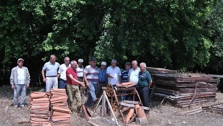 GÜNLÜK  AĞACI  VE  MERA ALANIMIZI VERMEK İSTEMİYORUZ…