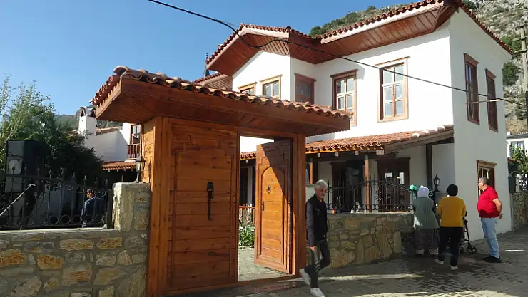 'Hafız Mehmet Gürün Kültür Evi' açıldı