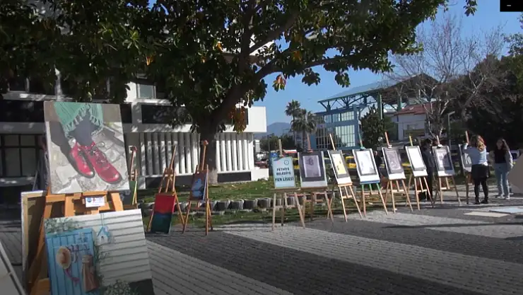 HALK EĞİTİM MERKEZİ'NDEN 8 MART SERGİSİ