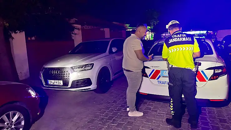 Hatalı Sollama Yaparak Trafiği Tehlikeye Atan Sürücü Cezasız Kalmadı