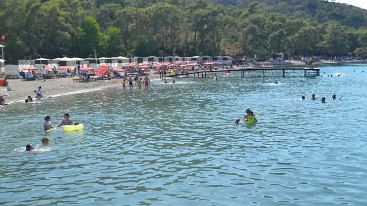 HAVA SICAKLIKLARI, PLAJLARI DOLDURDU