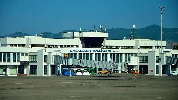 Havalimanı'nda rötar karmaşası