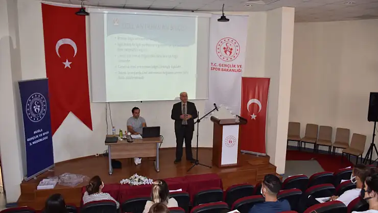 Hokey Antrenörlük Kursu Başladı