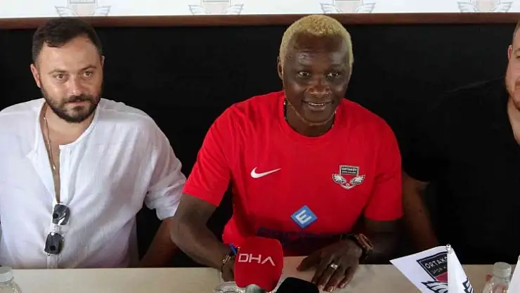 İbrahim Yattara, Muğla Süper Amatör Lig takımı Ortaköyspor ile sözleşme imzaladı