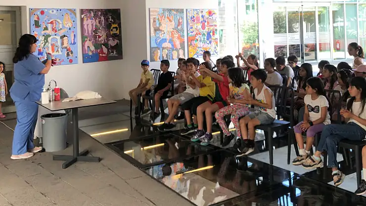 İlkokul Öğrencilerine El Hijyeni Eğitimi Verildi