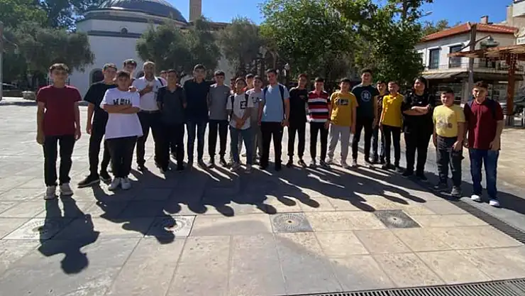 İmam Hatip Lisesi öğrencilerine kültür gezisi
