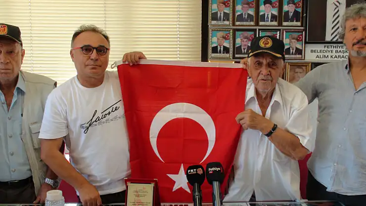 İŞ İNSANI İDER'DEN GAZİLER DERNEĞİNE DESTEK