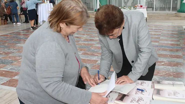 Işık Taban,okuyucusuyla buluştu