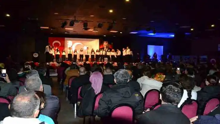 İstiklal Marşı'nın Kabulünün 102. yıl dönümü kutlandı
