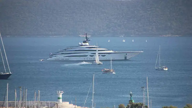 JAMAİKALI MİLYARDERİN YÜZEN SARAYI BODRUM'DA