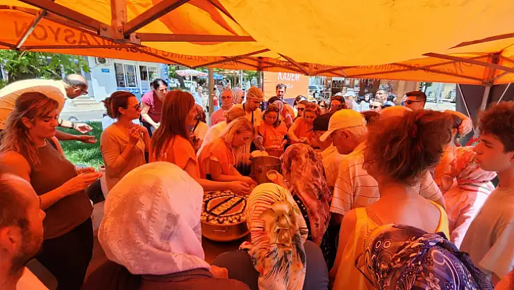 Kadem Muğla Temsilciliği'nden Aşure İkramı