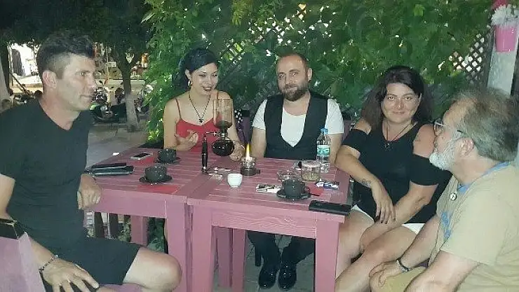 KAPANAN ÇAKRALAR ÇAKRA ESPRESSO BAR'DA AÇILDI...