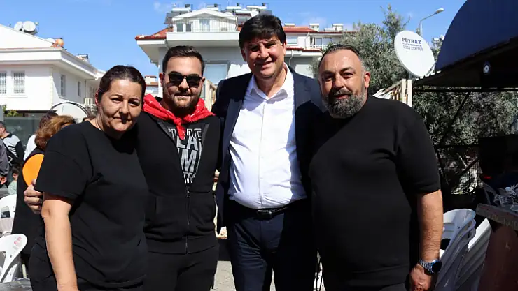 Karaca'dan asker yemeğine katılım