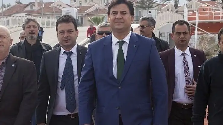 Karaca 'Şehidimizin adını ölümsüzleştiren ilçede yaşamaktan onur duyuyorum'