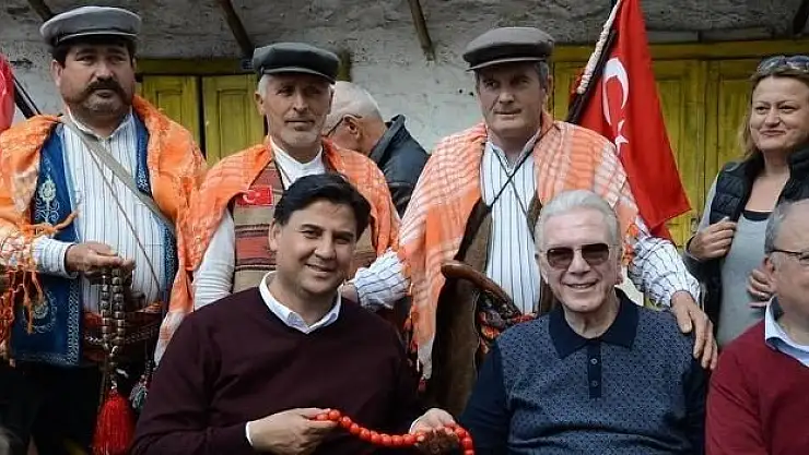 Karaca'ya Yeşilüzümlü'de coşkulu karşılama
