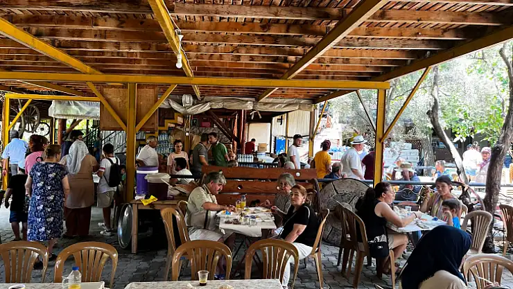 Kargı'da Mutluluk Dolu Bir Gün Oya ve Orhan Çifti Dünya Evine Giriyor