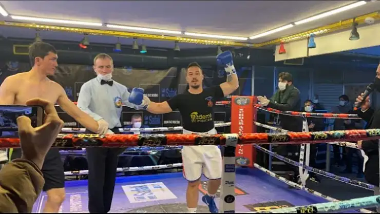 Kariyerine namağlup devam ediyor 