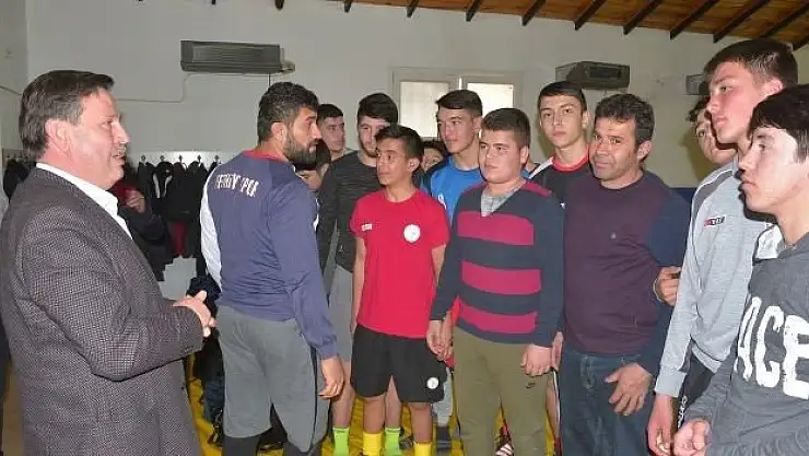 Kayabaş, 'Ata sporumuza tam destek vereceğiz'