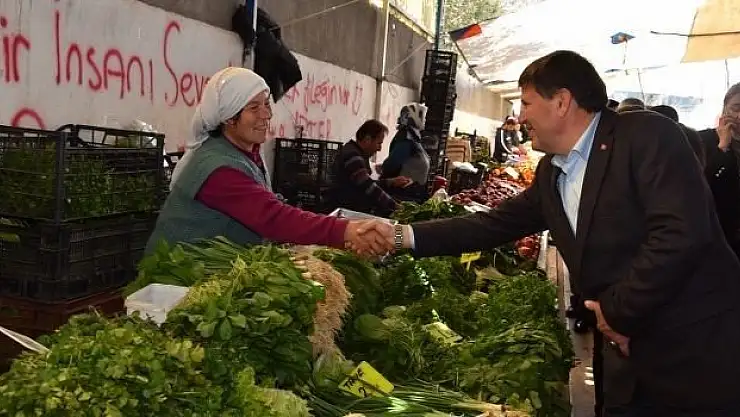 Kayabaş, 'Pazar Esnafımızı Çadırlardan Kurtaracağız'