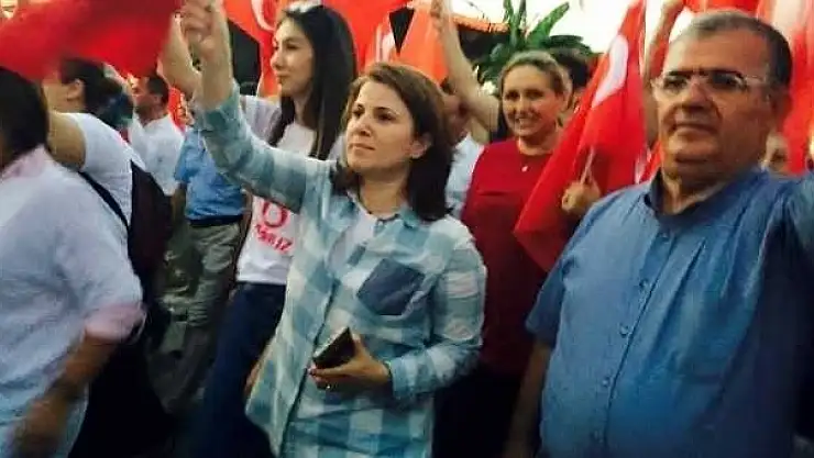 KAYMAKAM ÇALIK DEMOKRASİ YÜRÜYÜŞÜNE VE NÖBETİNE KATILDI