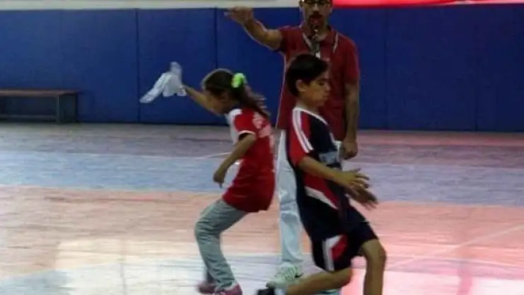 Kaymakam Çalık, Geleneksel Çocuk Oyunları Şenliğine Katıldı