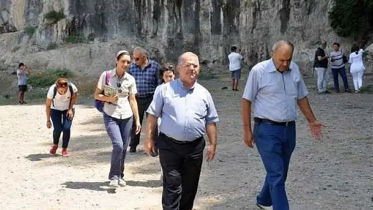 KAYMAKAM ÇALIK GİRMELER MAĞARASINI İNCELEDİ