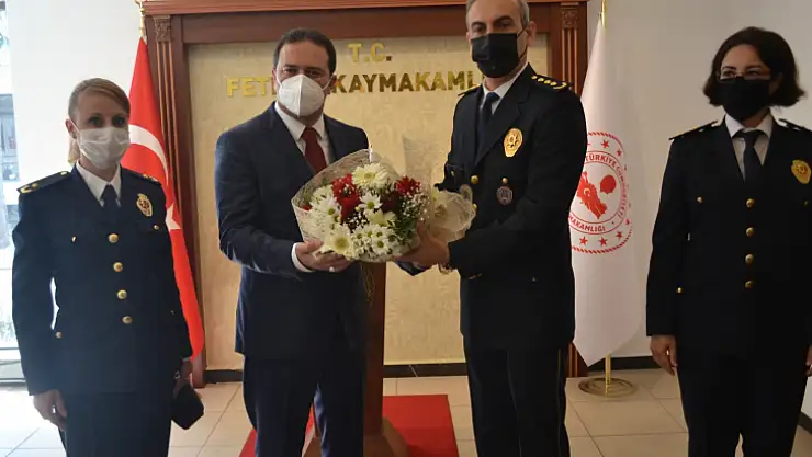 Kaymakam Fırat 30 polise başarı belgesi taktim etti