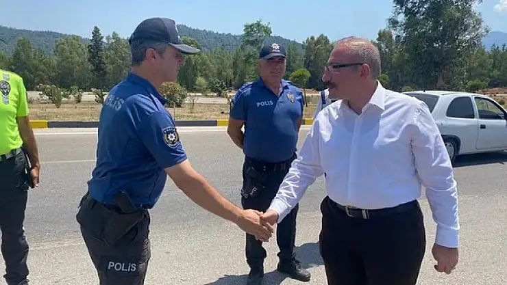 Kaymakamı Karaman, Çırpı yol denetim noktasını ziyaret etti