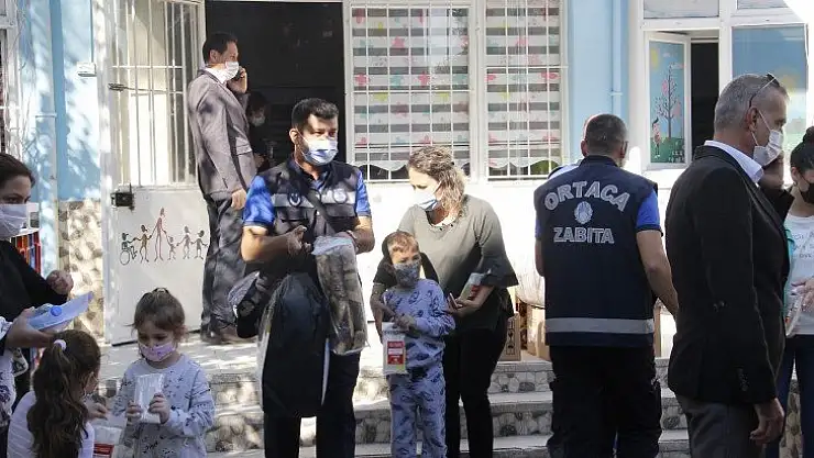 KENDİLERİ KÜÇÜK YÜREKLERİ BÜYÜK