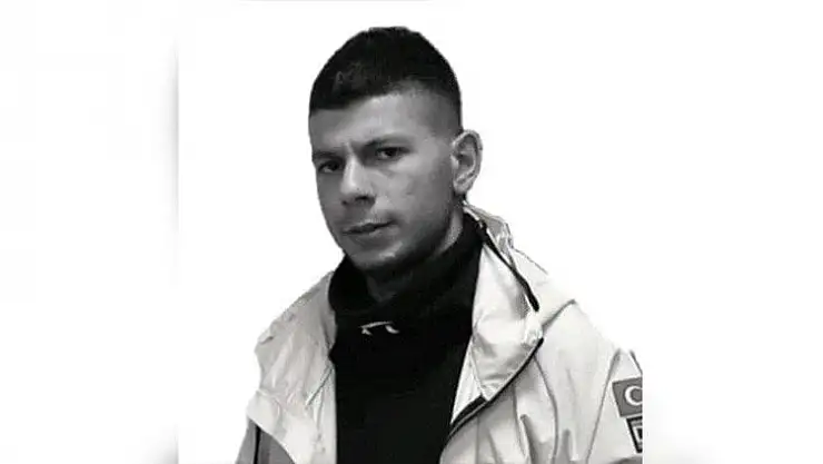 Kendisi gönüllü kurtarıcı idi, kimse onun imdadına yetişemedi