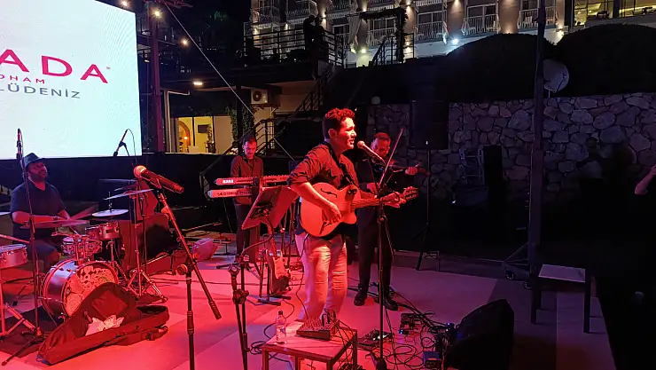 Keremcem'den Fethiye'de unutulmaz konser