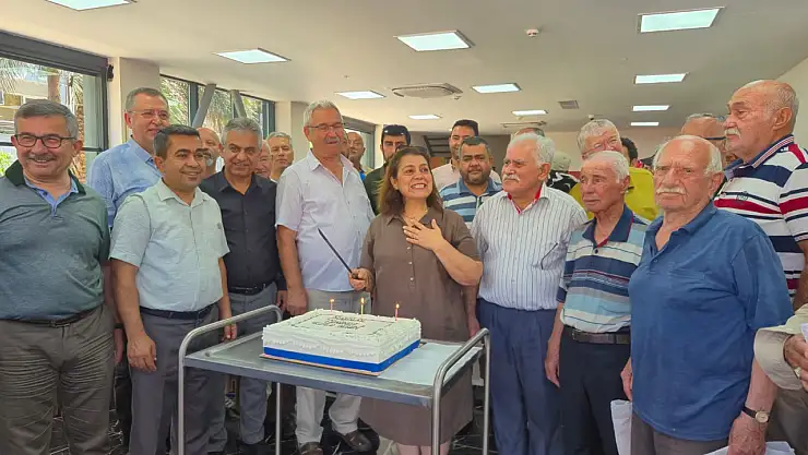 Kesikkapı Muhtarı Süzen Taşar'dan Babalar Günü Organizasyonu