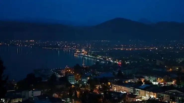 KIŞ GELMEDEN YAĞMUR GELDİ