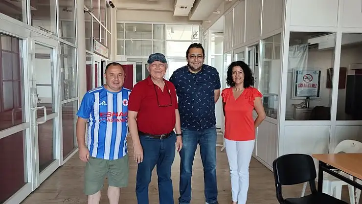 Kongre tekrardan ertelendi